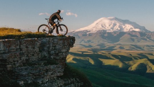 À la découverte du cyclisme : Les bienfaits pour la santé et les meilleures pratiques sur deux roues